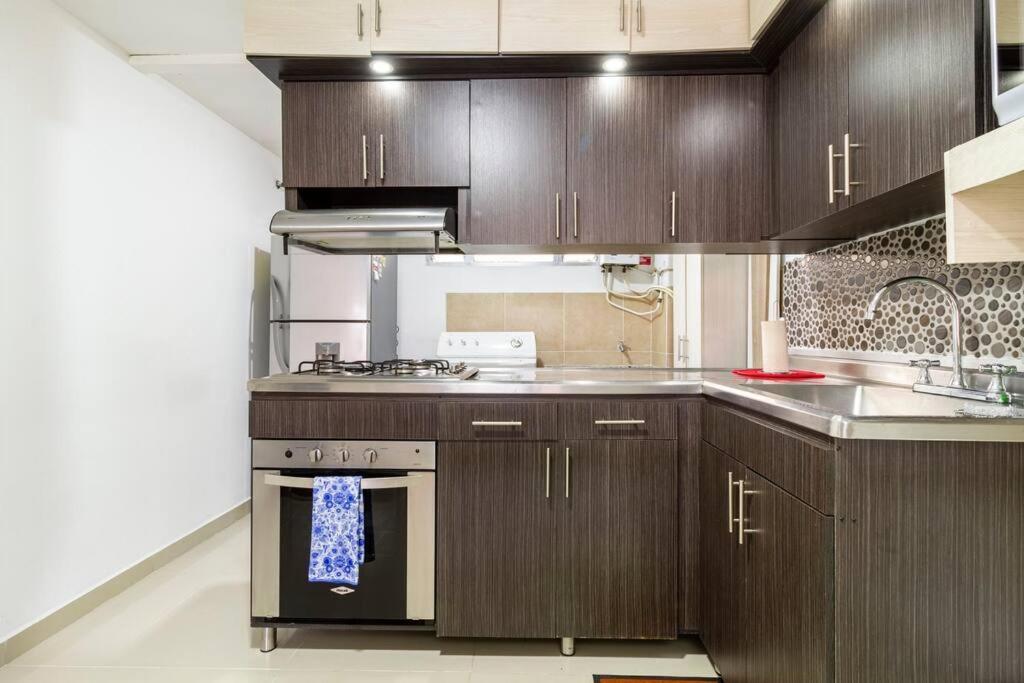 Apartment Estadias Marisol Medellin
