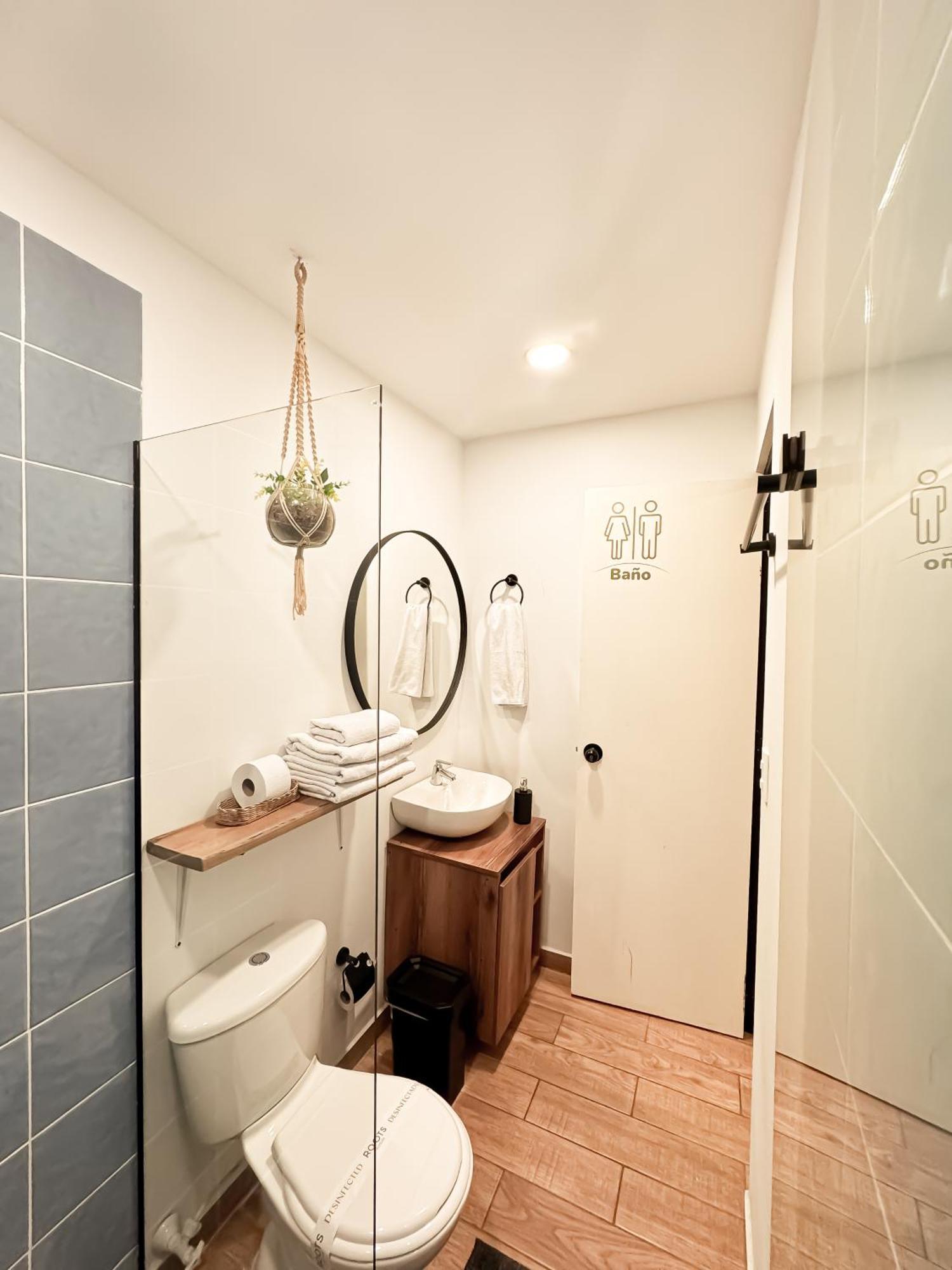 Nid202 Arrendamiento Nuevo Con Balcon By Roots Apartamento *