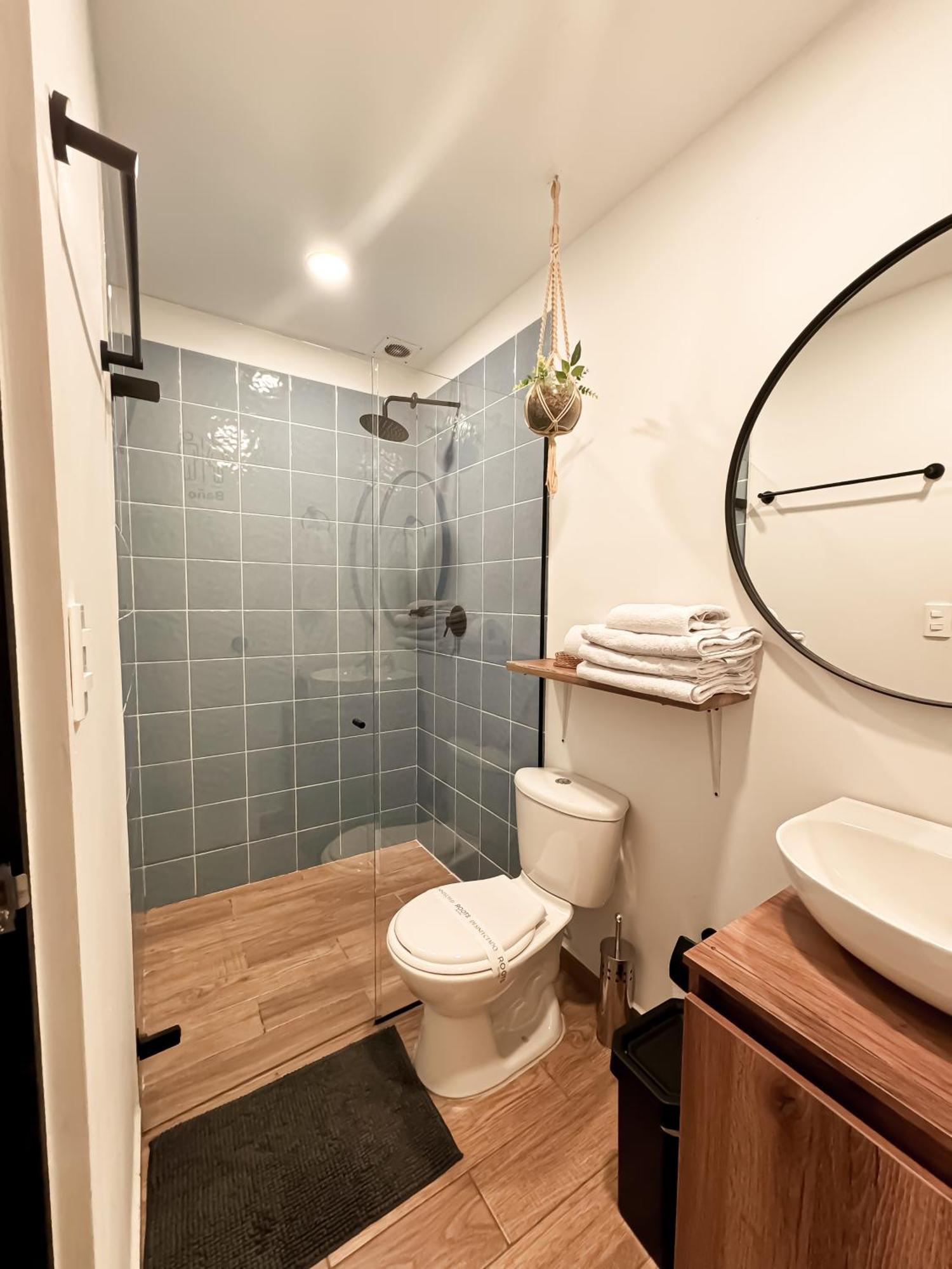 Apartamento Nid202 Arrendamiento Nuevo Con Balcon By Roots *