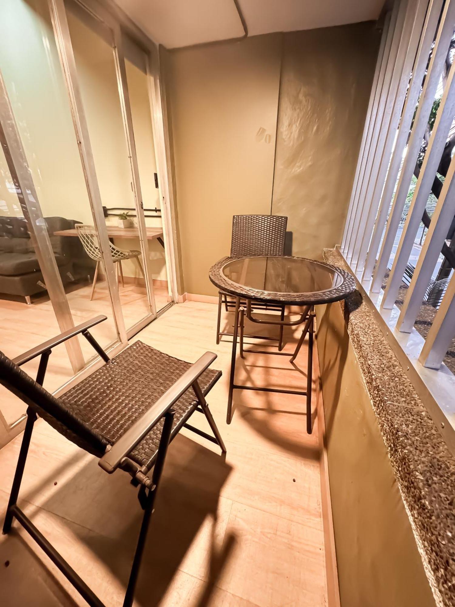 Nid202 Arrendamiento Nuevo Con Balcon By Roots Apartamento Medellín