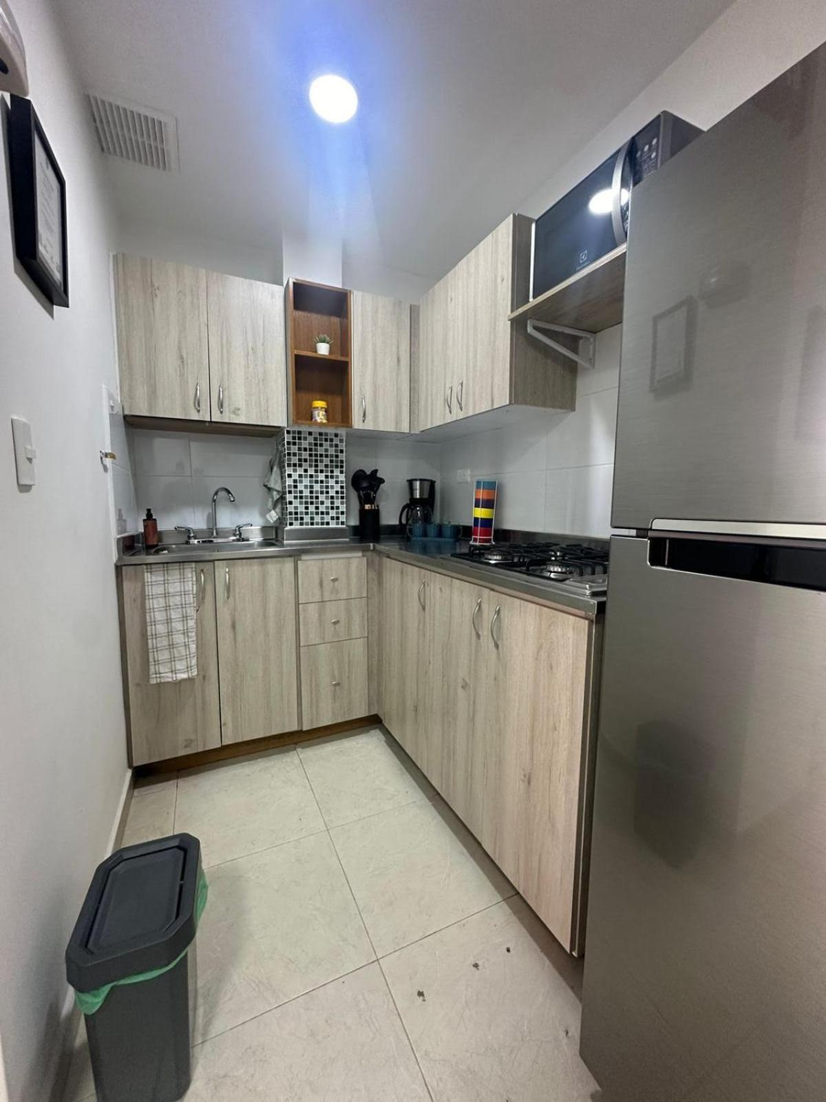 Casa Estadio Cerca Unidad Deportiva Atanasio Girardot - Laureles Сasa de vacaciones