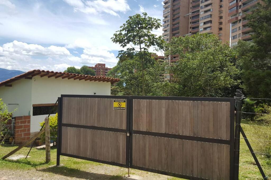 Сasa de vacaciones Eco-loft Con Terraza Cerca Del Tesoro - Poblado - *
