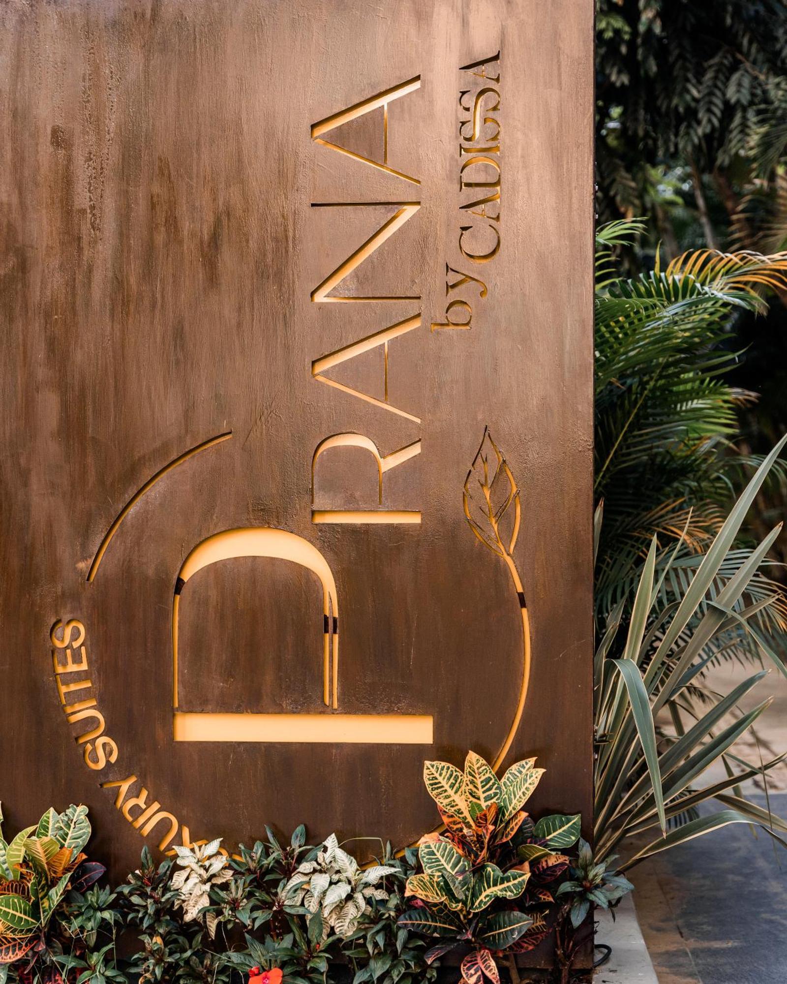 Luxury Prana By Cadissa
