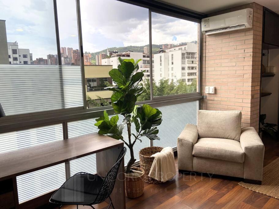 Elegance In Provenza * Medellin