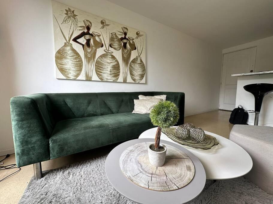 Apartamento Cozy In Poblado With Jacuzzi Medellín