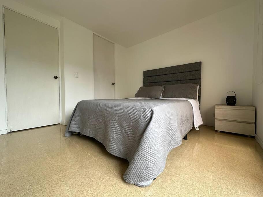 Cozy In Poblado With Jacuzzi Apartamento