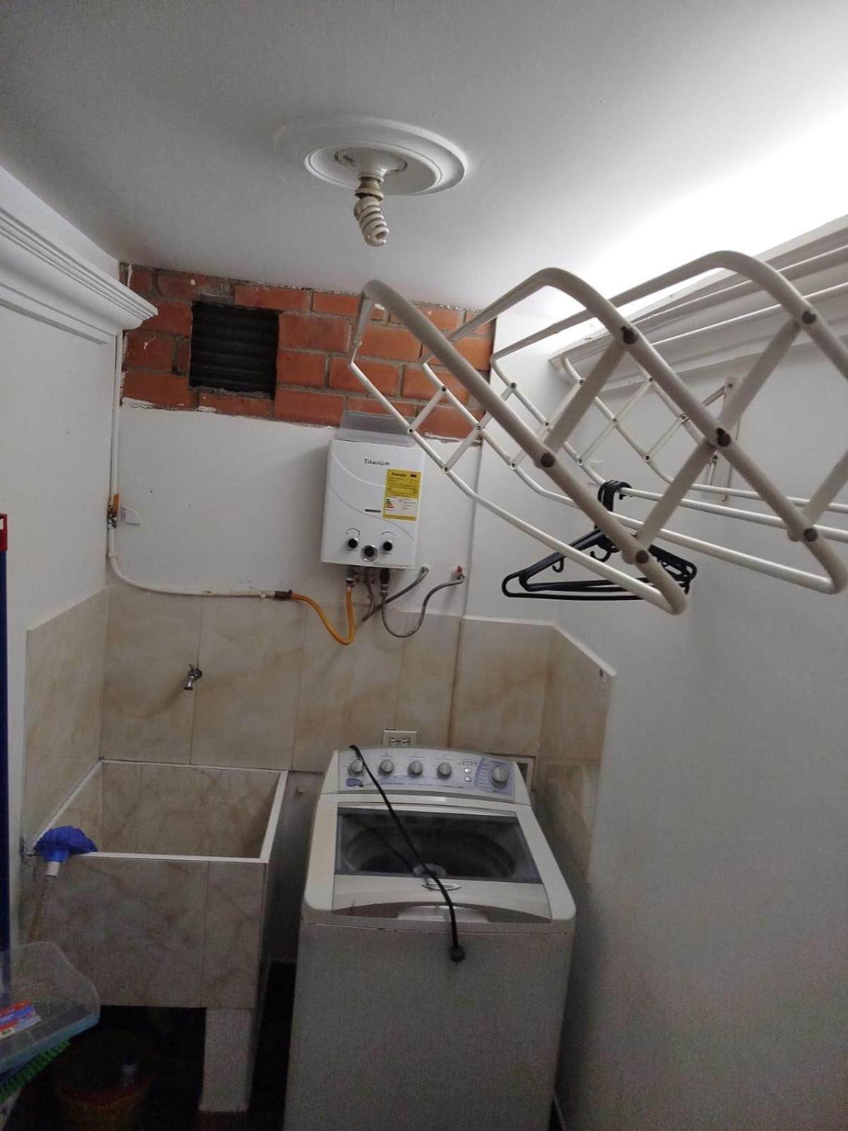 Apartamento Laureles-la 70 Apartamento *