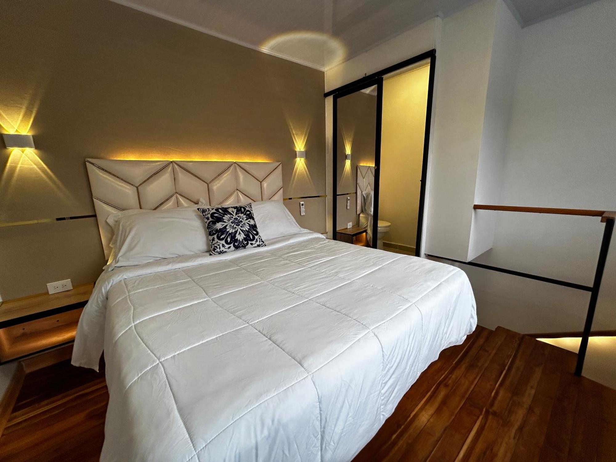 'select' Apartment *