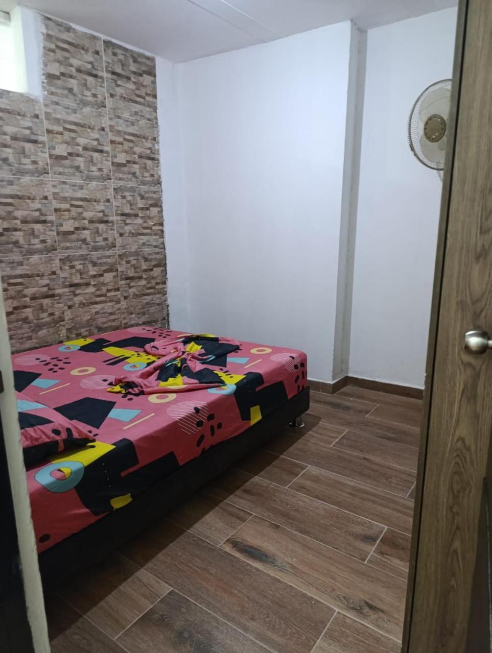 Apartamento E1 Aire Acondicionado 100mt2, 4 Habtaciones En La Mejor Zona, Laureles Estadio