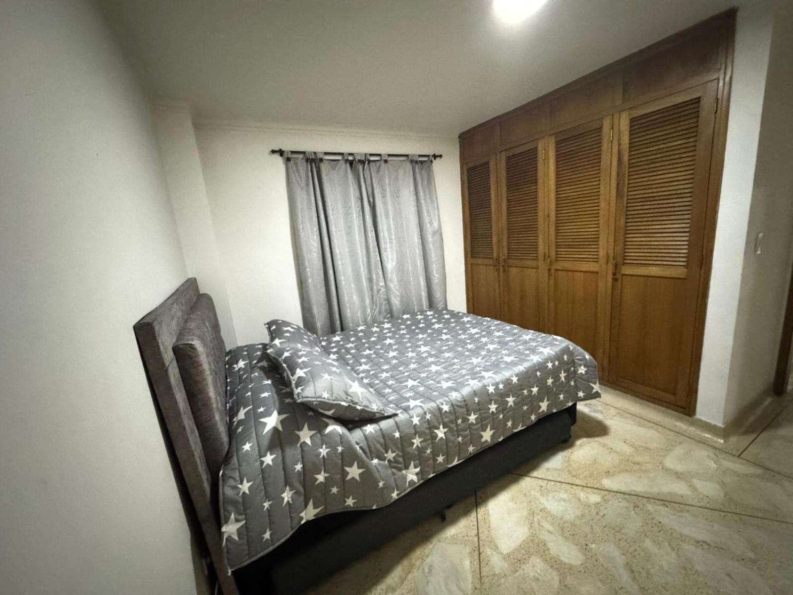 Cerca Al Estadio Apartamento