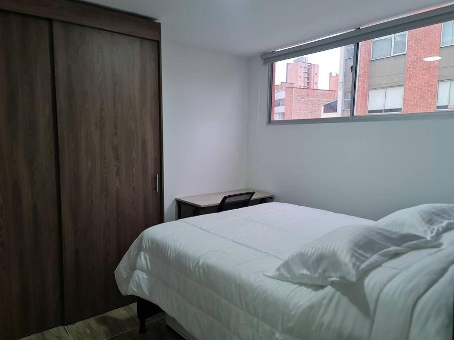 Rg33 Apartasuites 1 Hab 2e Medellin