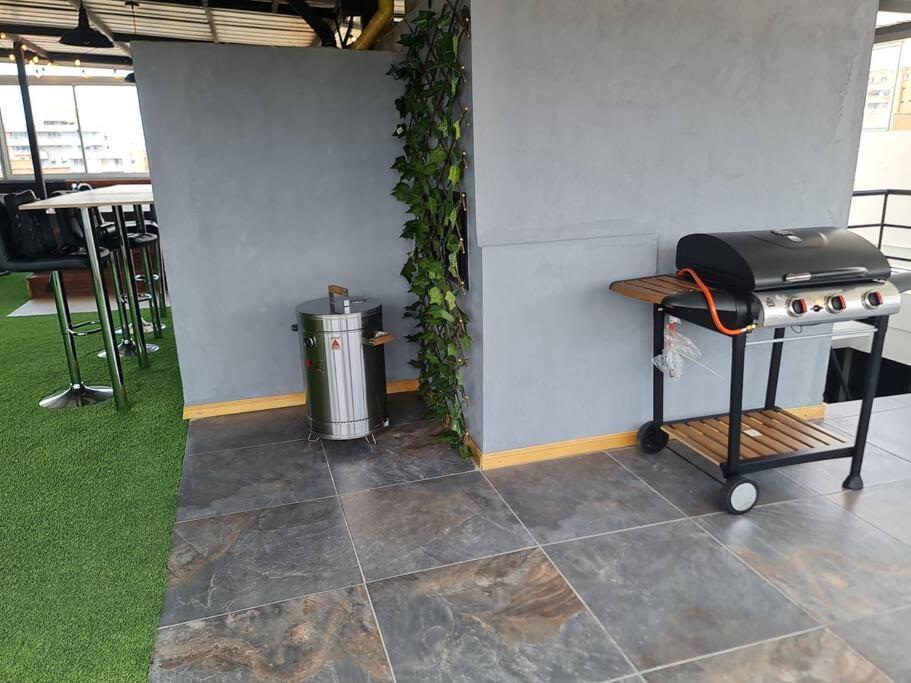 Apartment Rg33 Apartasuites 1 Hab 2e Medellin