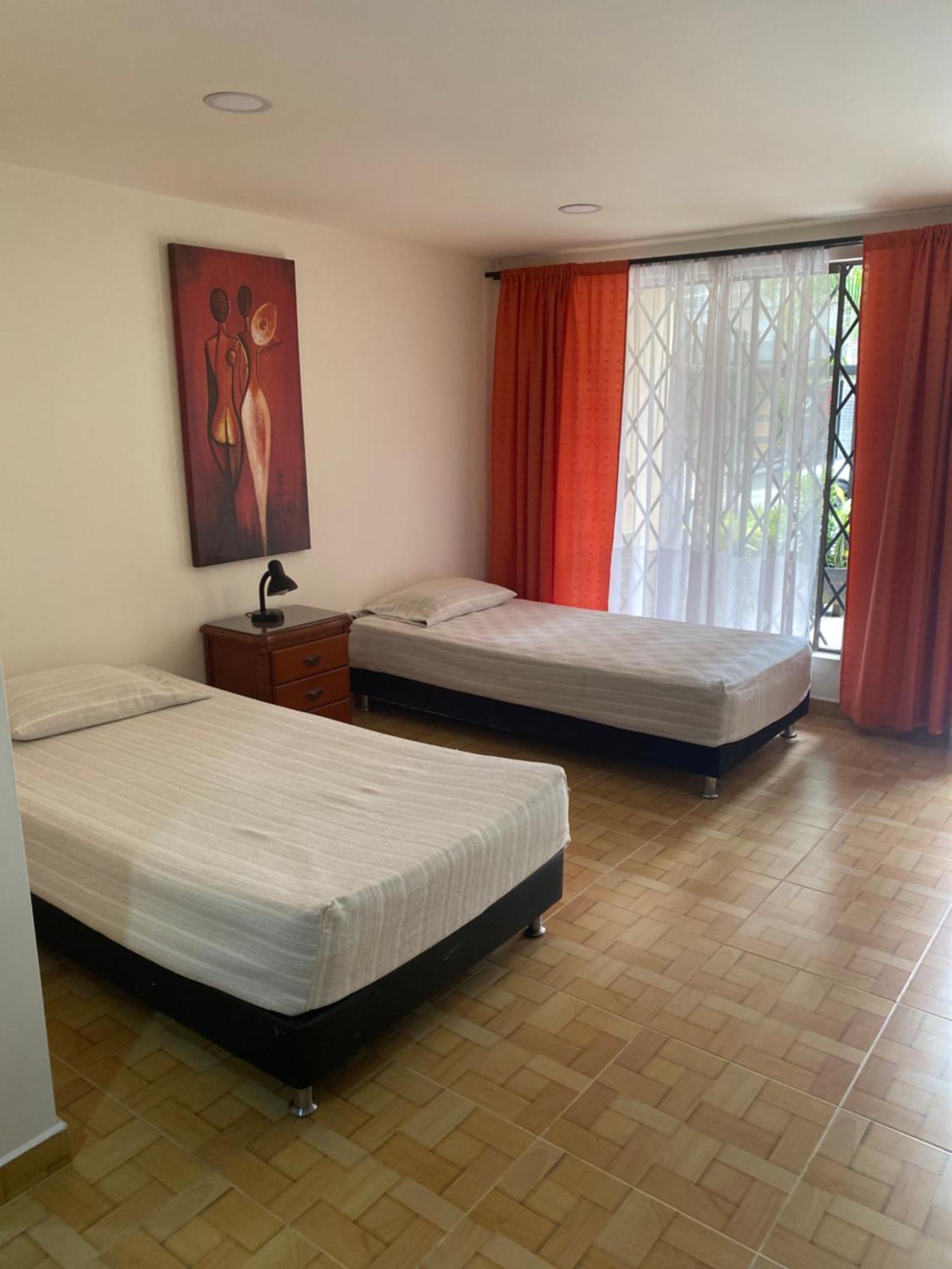Apartamento Acogedor Loft, Con Parqueadero 4 Huespedes Antioquia *