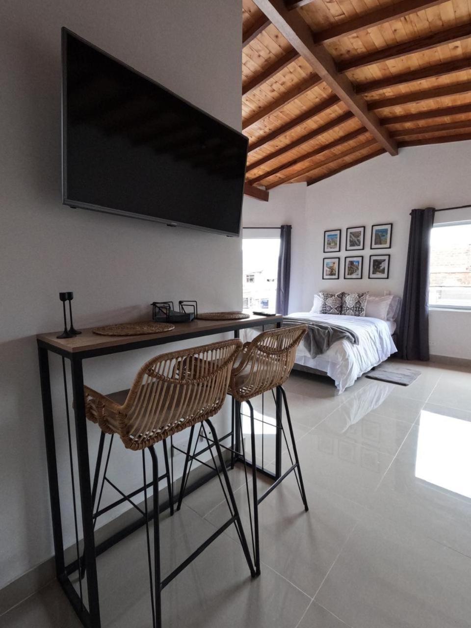Apartamento Hermoso Loft Cerca Al Poblado Y Al Metro Medellín