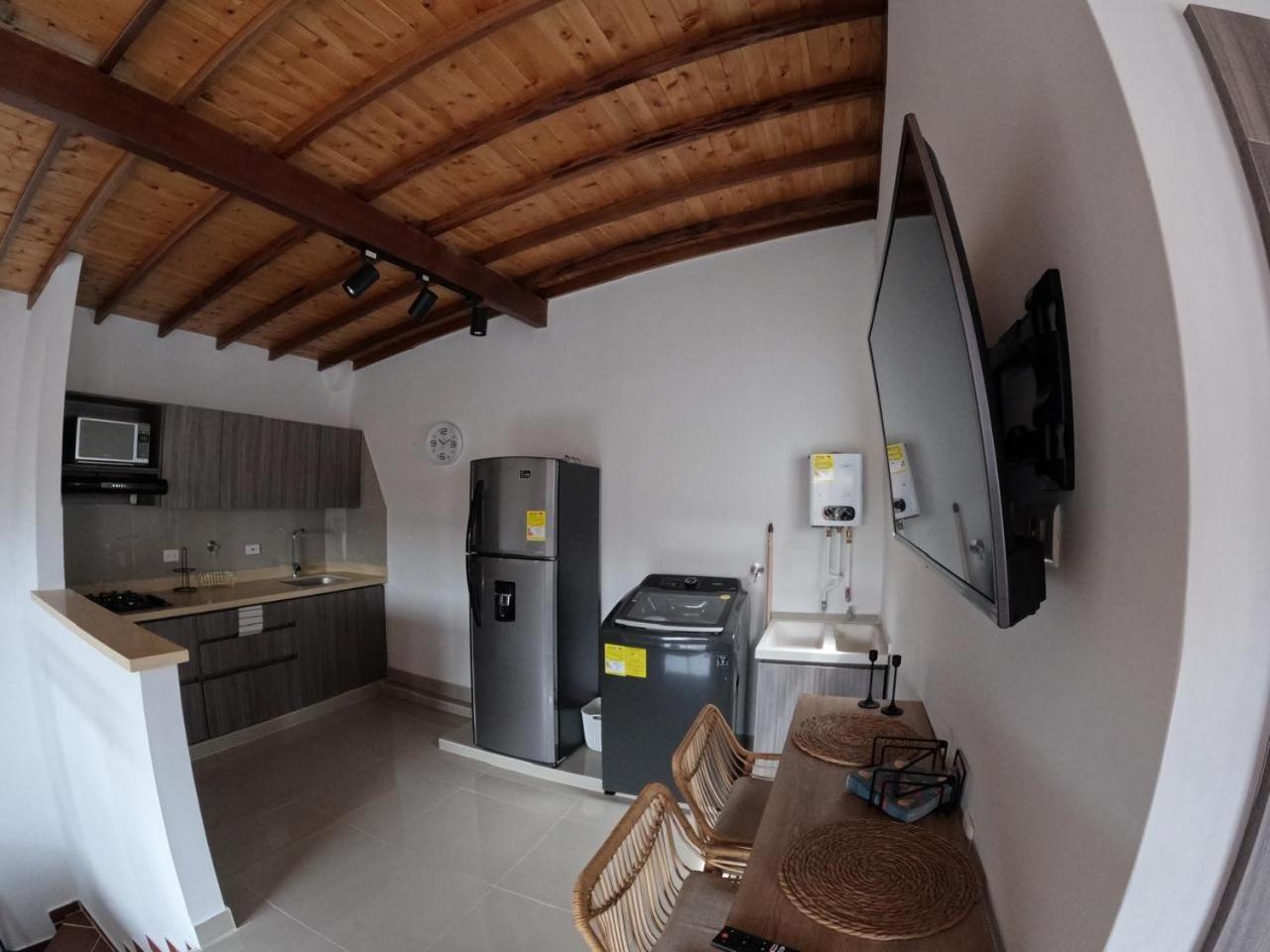 Apartamento Hermoso Loft Cerca Al Poblado Y Al Metro