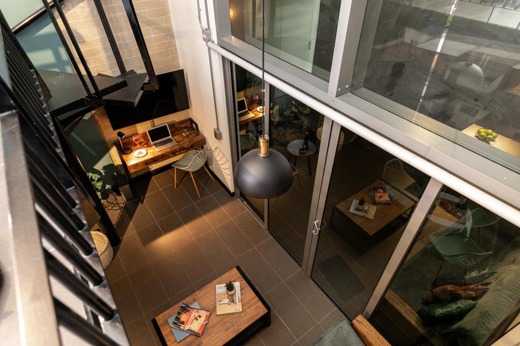 H10 - Provenza Apartamento