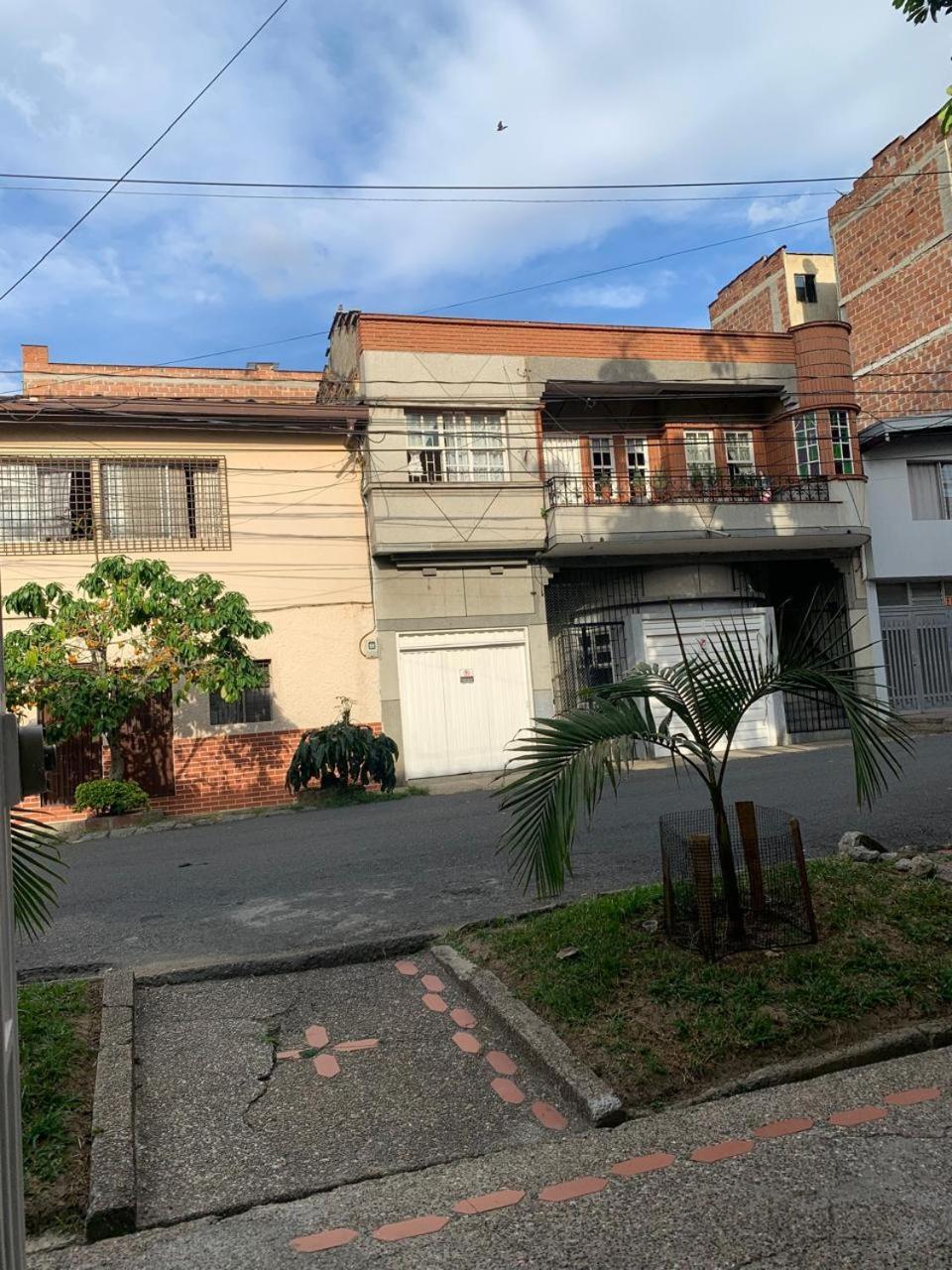 Casablanca, Laureles Estadio Hostal Medellín