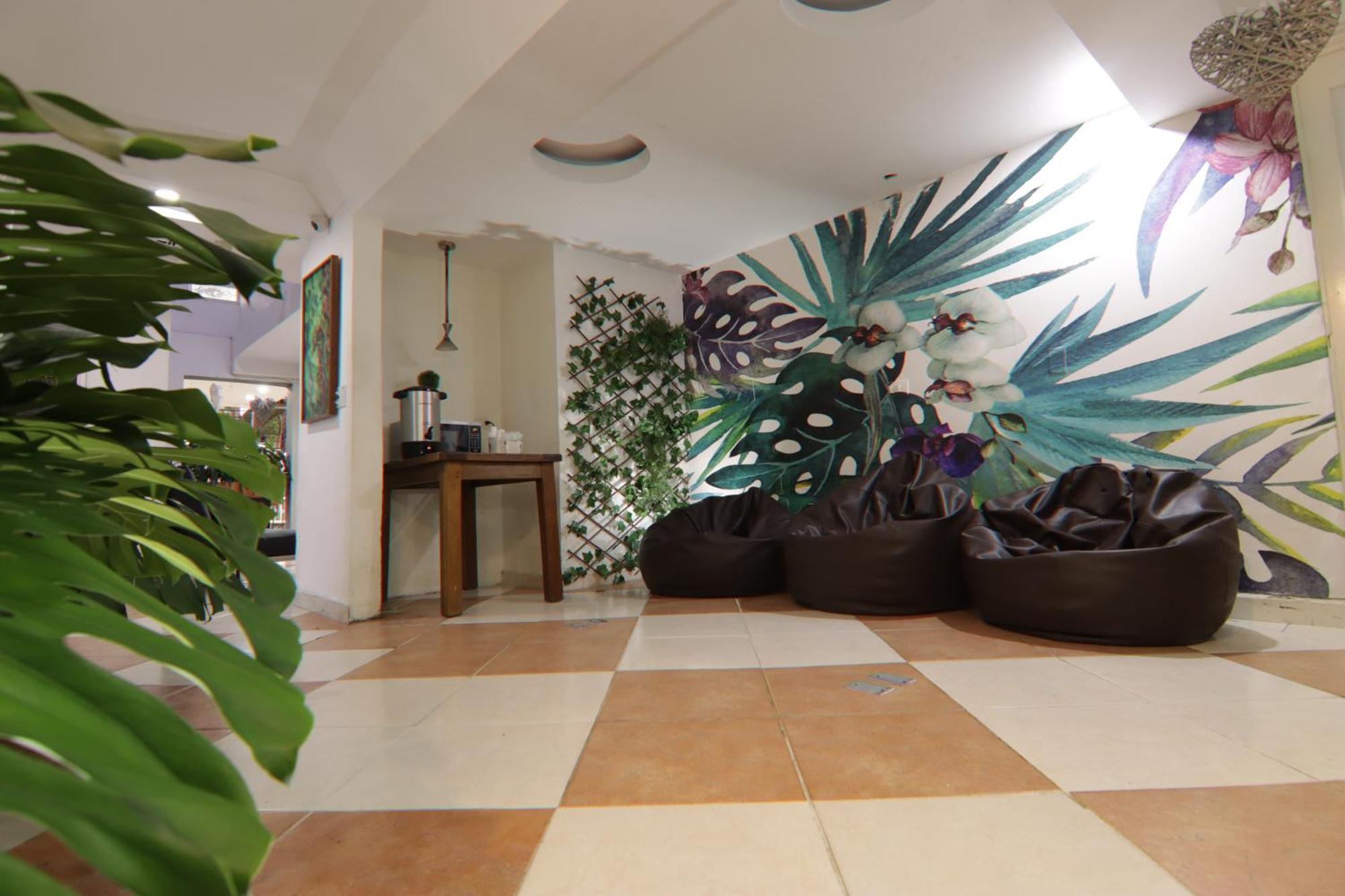 Casa Laureles Malibu