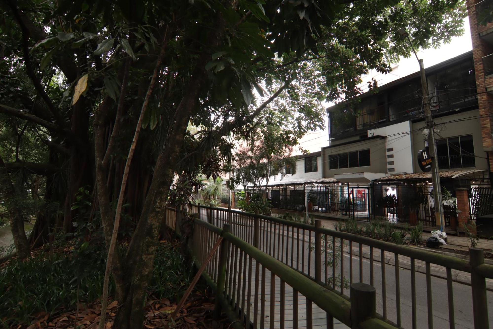 Casa Laureles Malibu * Medellín