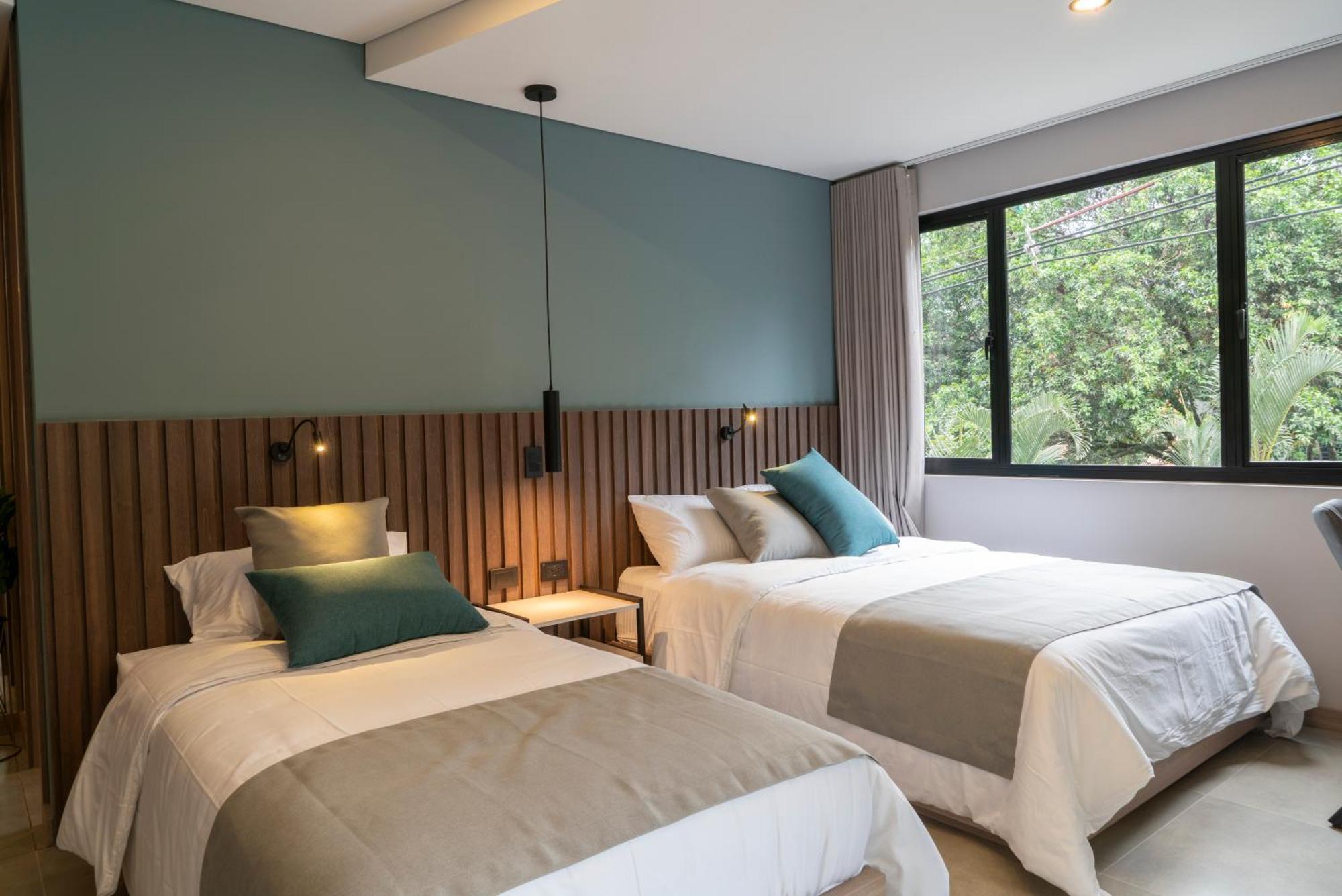 Living 35 Hotel 4*