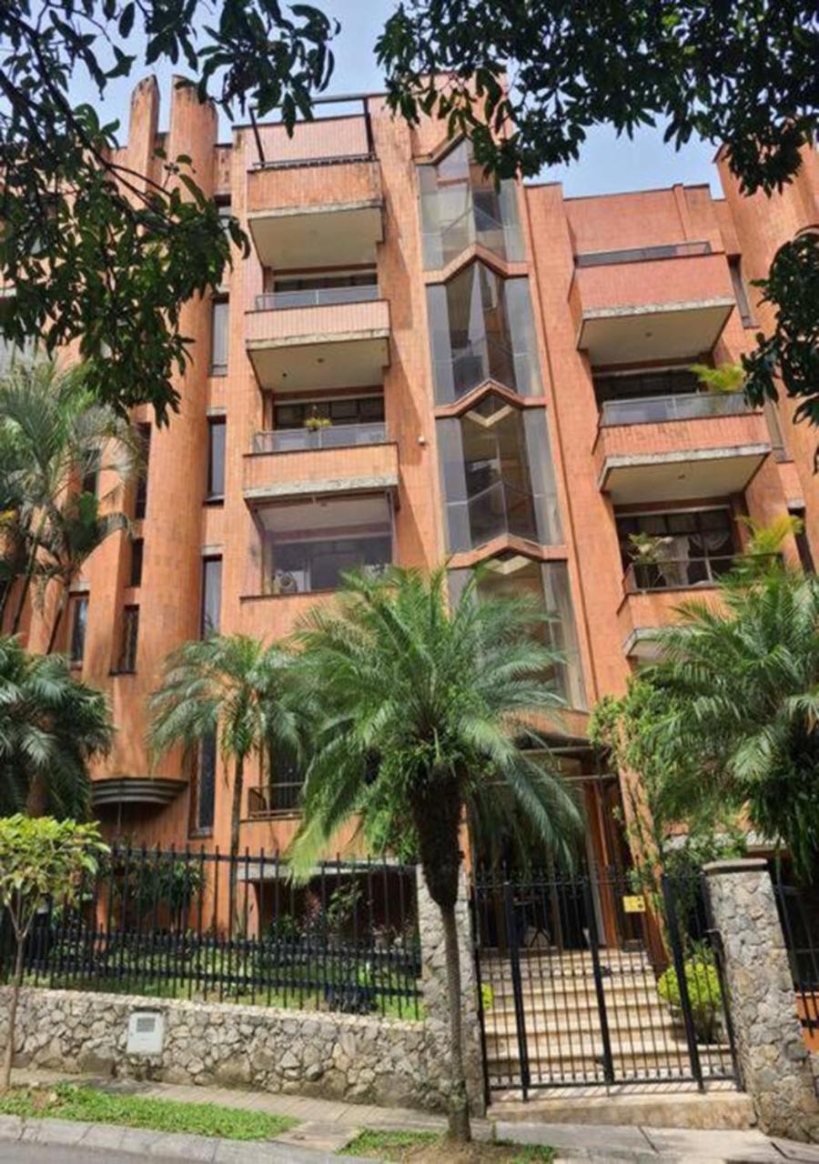 Amazing 3 Bedroom In El Poblado Medellín