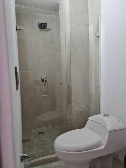 Rg33 Apartasuites 3 Hab 4b