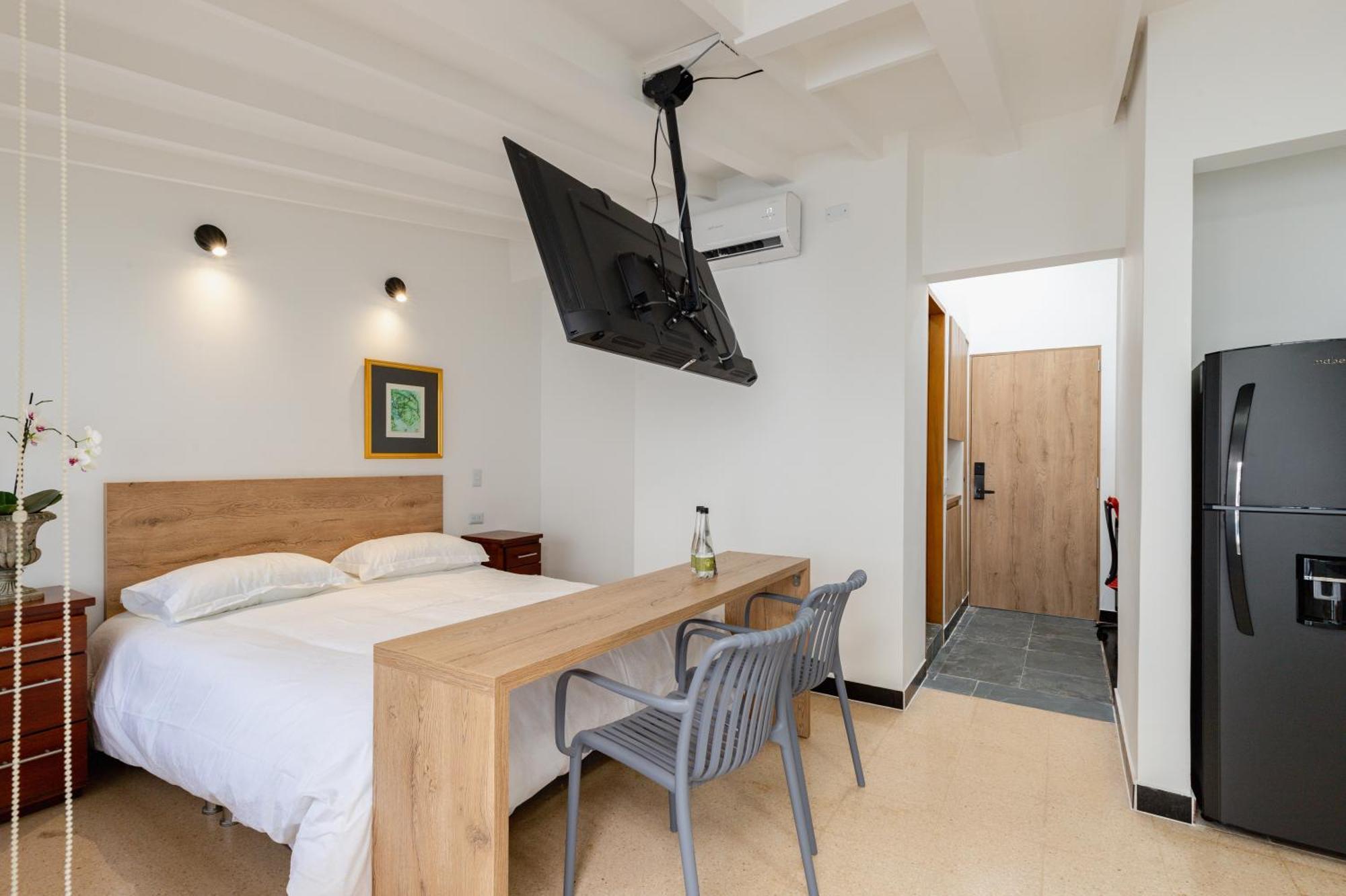 Apartamento Hermosos Aptos En Patio Bonito, Poblado *
