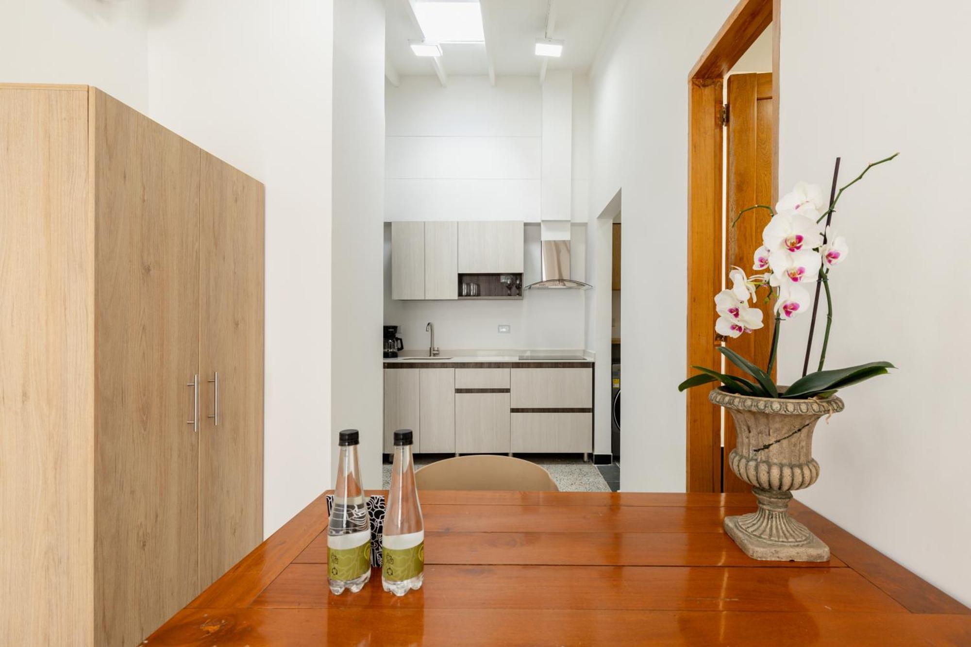 Apartamento Hermosos Aptos En Patio Bonito, Poblado Medellín