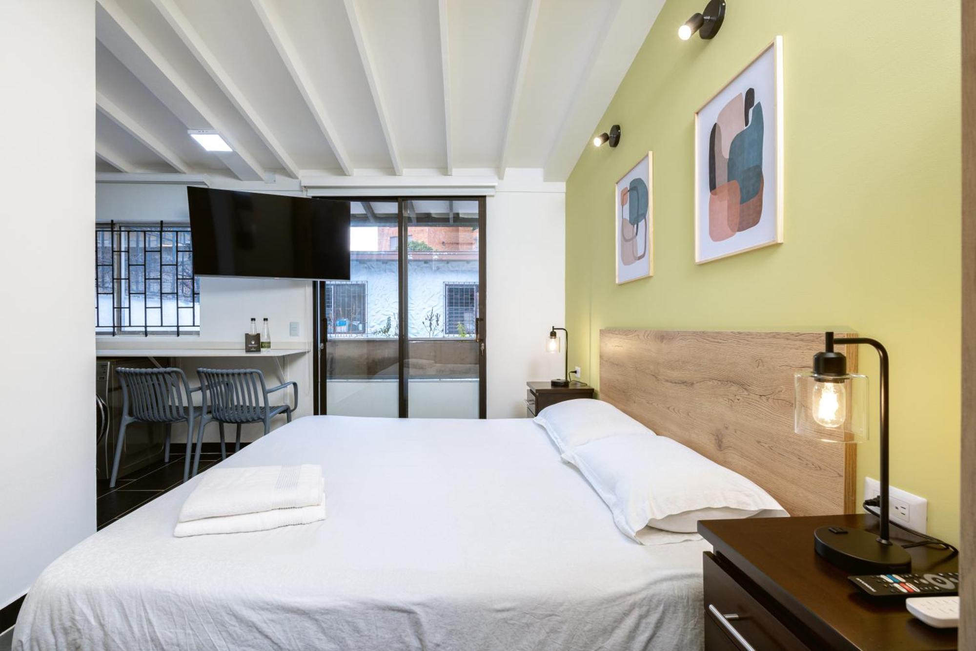 Hermosos Aptos En Patio Bonito, Poblado Apartamento *