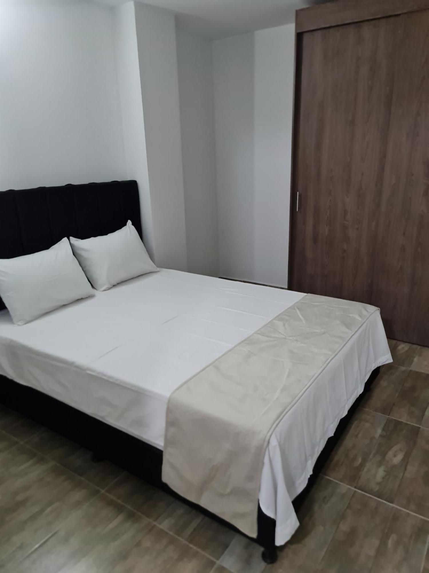 Rg33 Apartasuites
