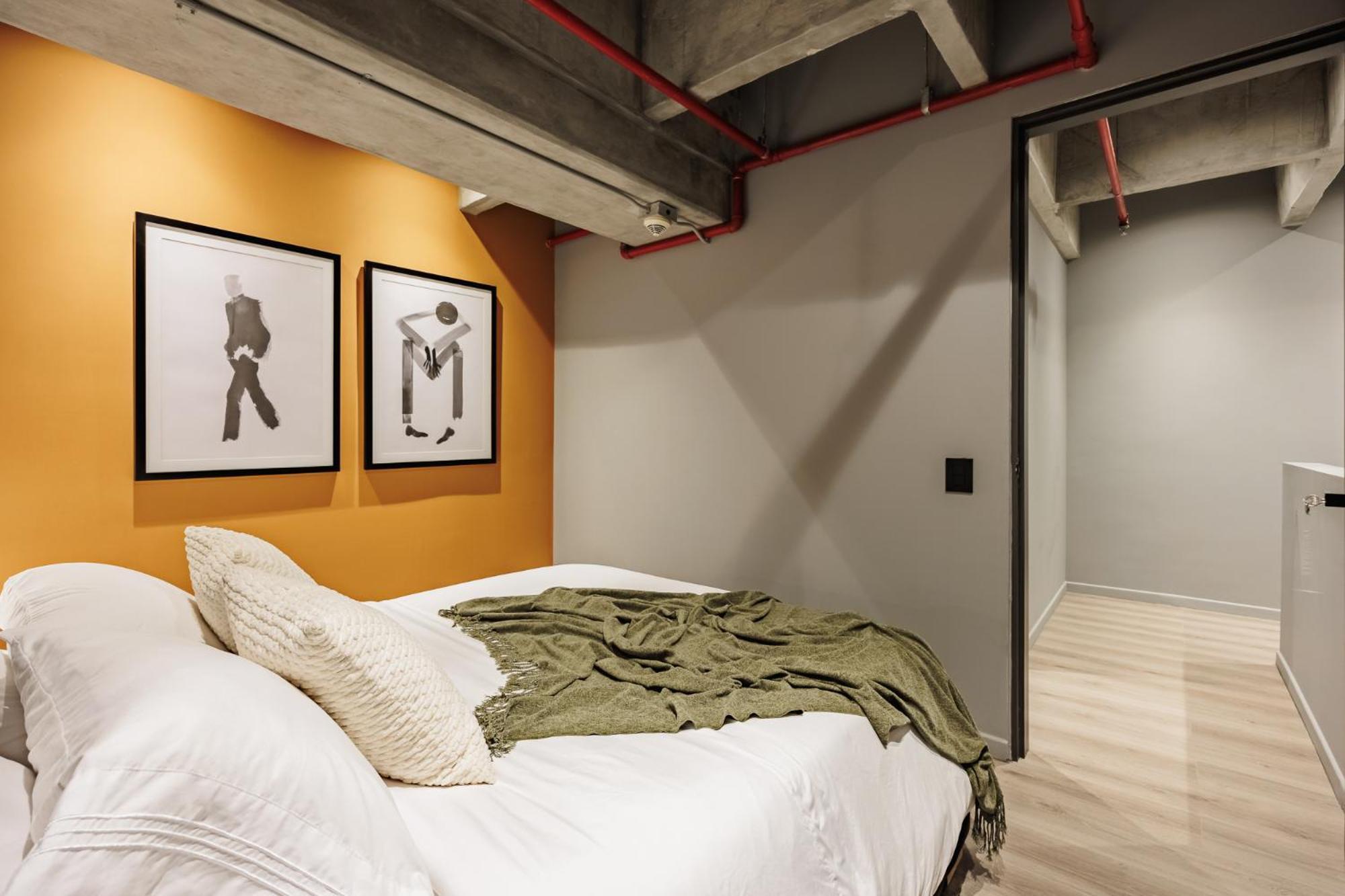 H10 - Provenza Apartamento