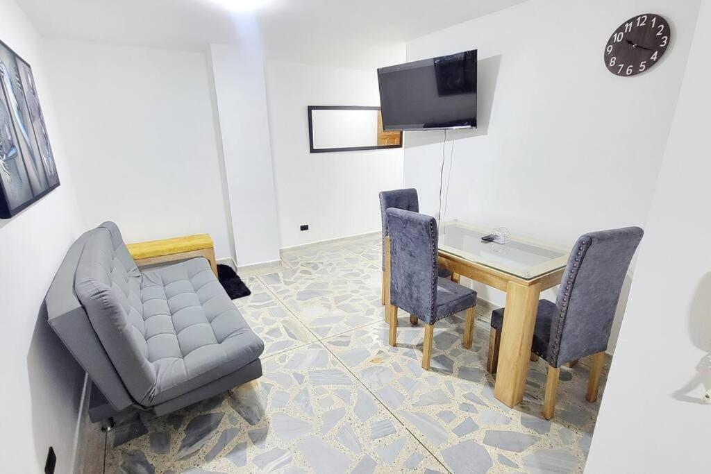 Apartamento En Sector Estadio Medellín