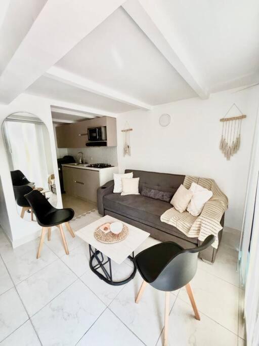 Cerca Al Poblado Apartment *