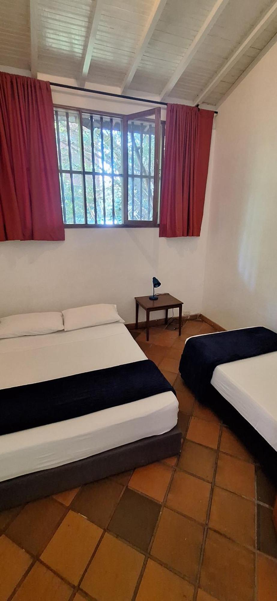 Hostel Yolo *