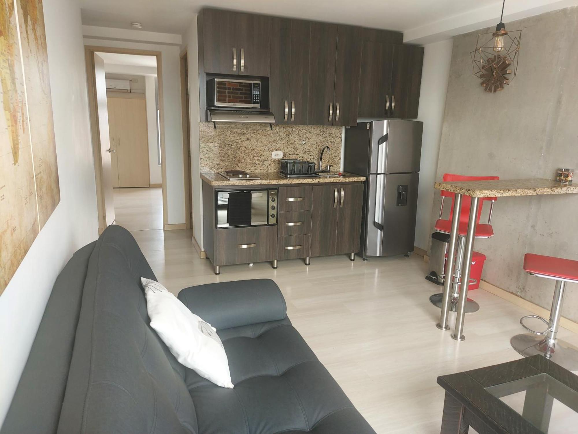 Apartasuites Av