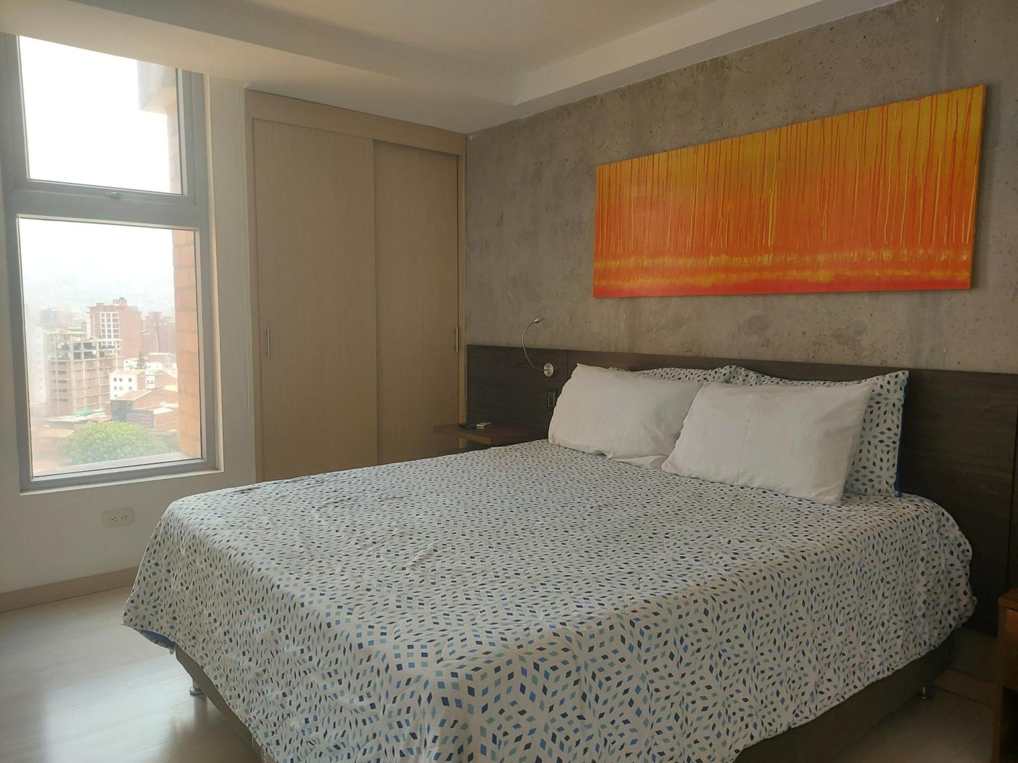 Apartamento Apartasuites Av