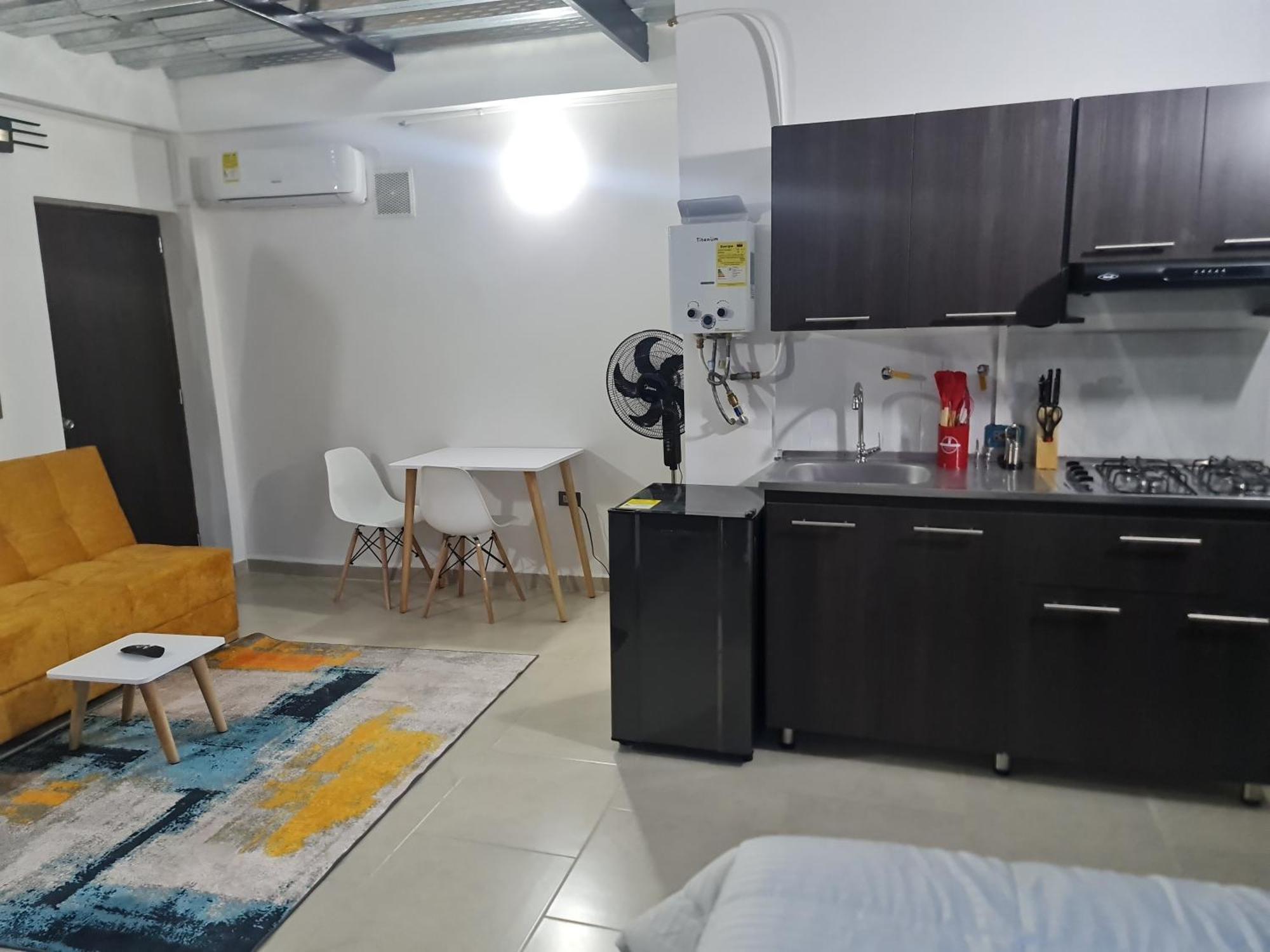 Rg33 Apartasuites Medellín