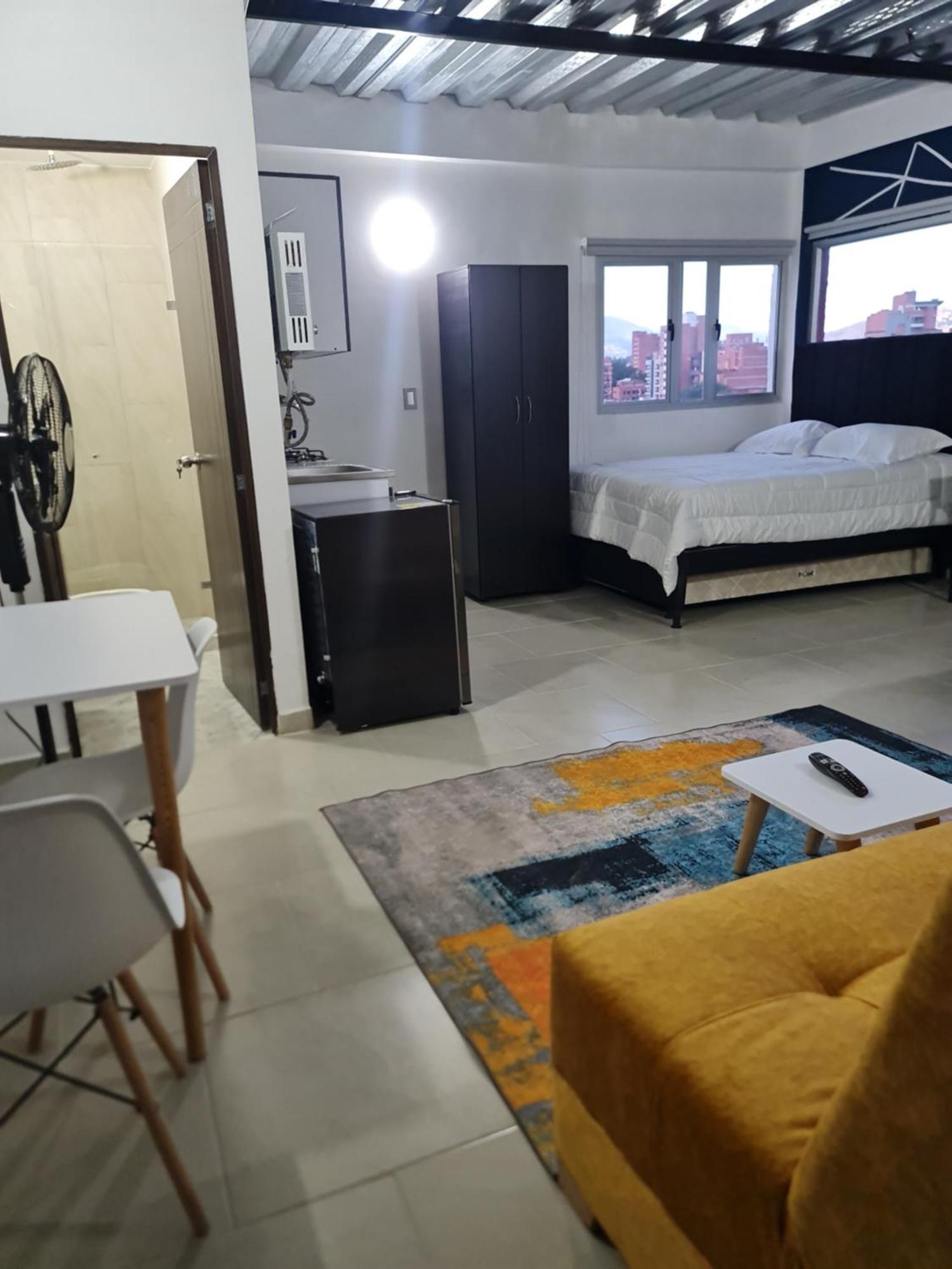 Rg33 Apartasuites Medellín