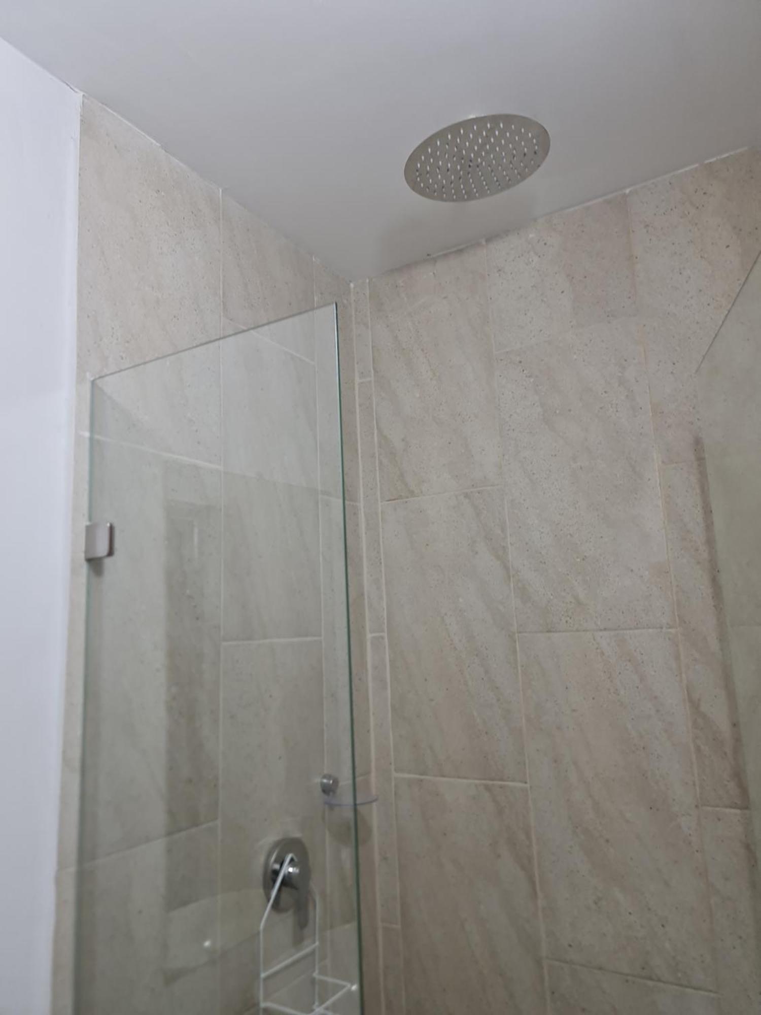 Rg33 Apartasuites *
