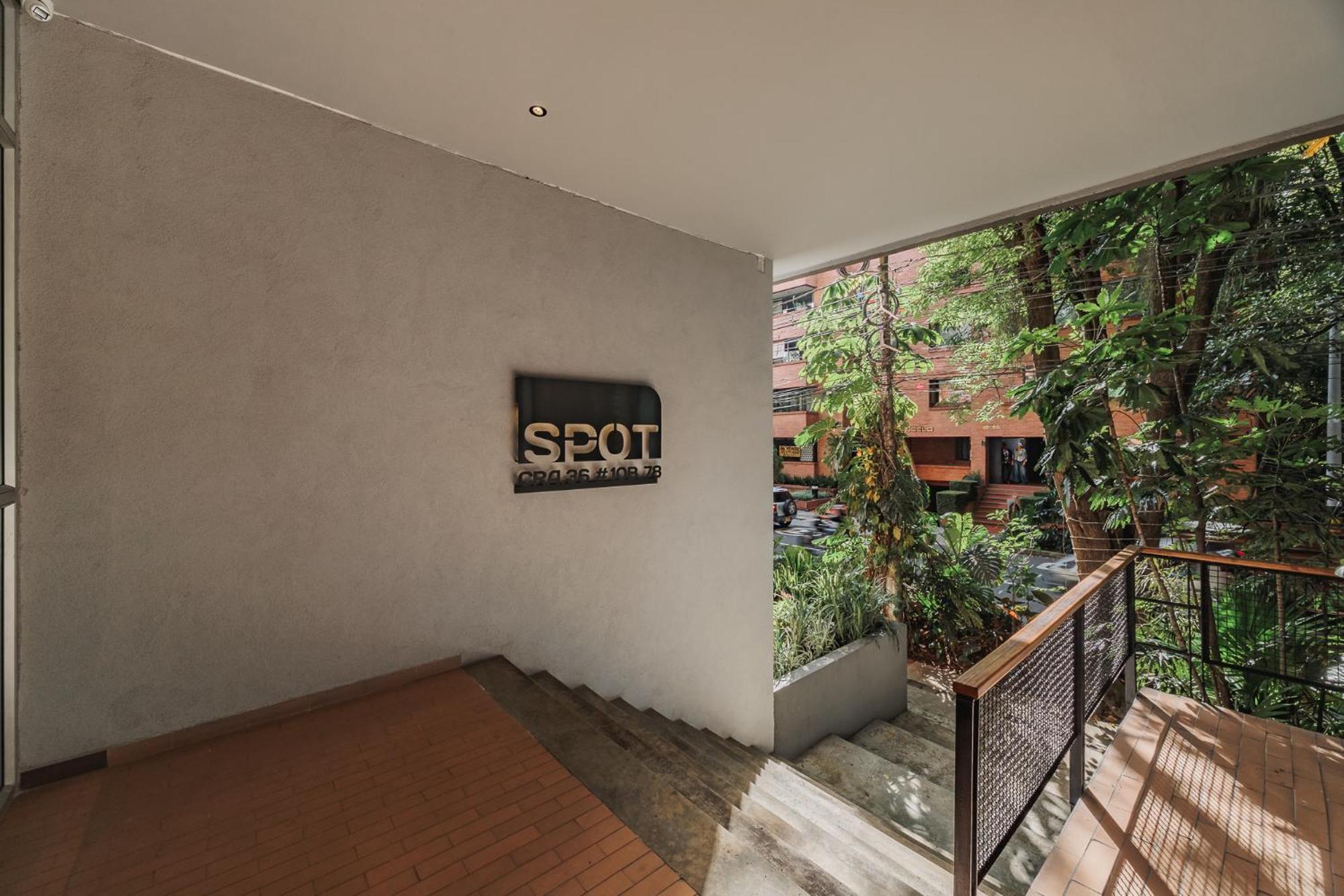 Spot Building Aparthotel *