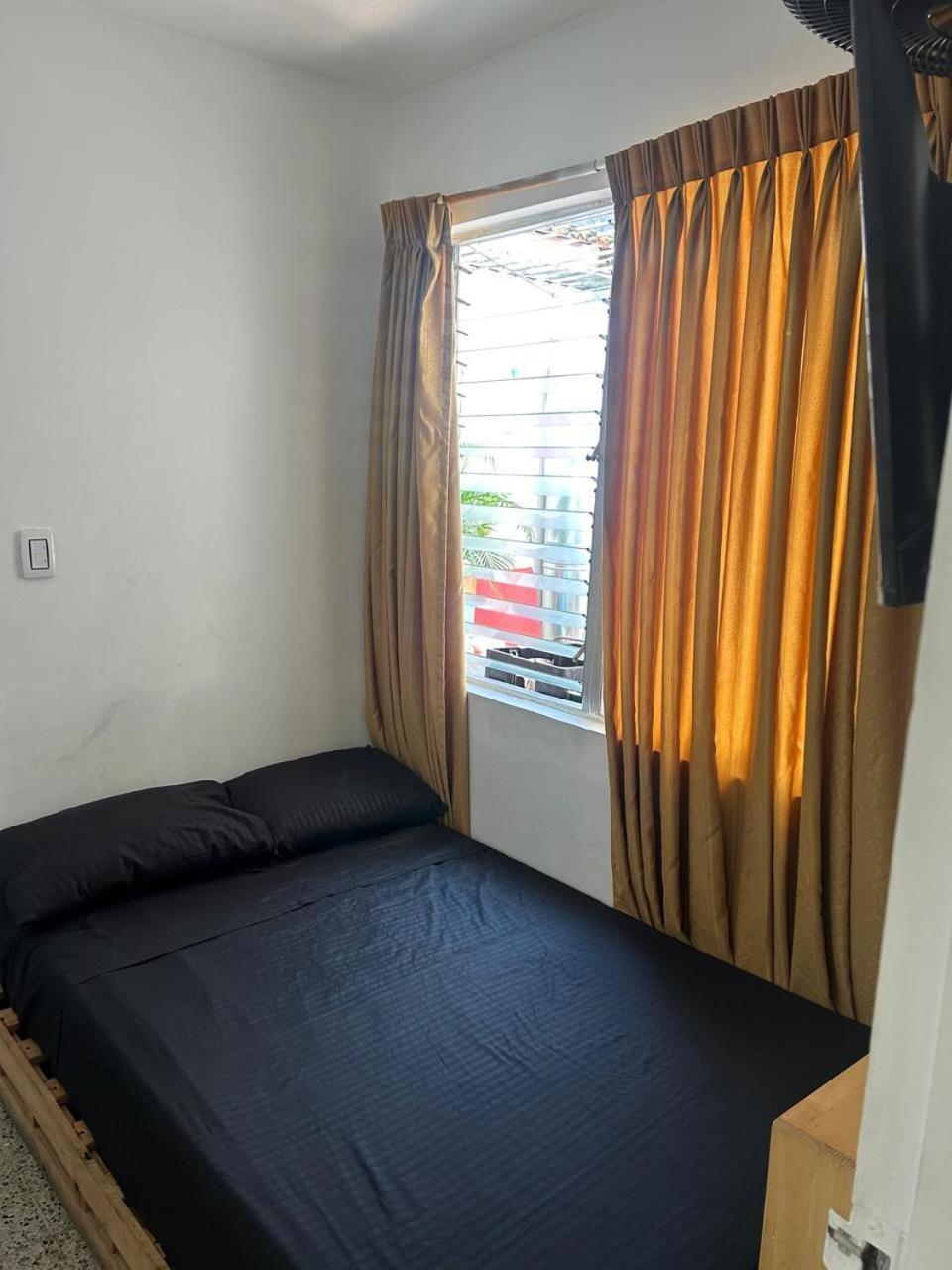 Pensión Almanik Viajero Medellín