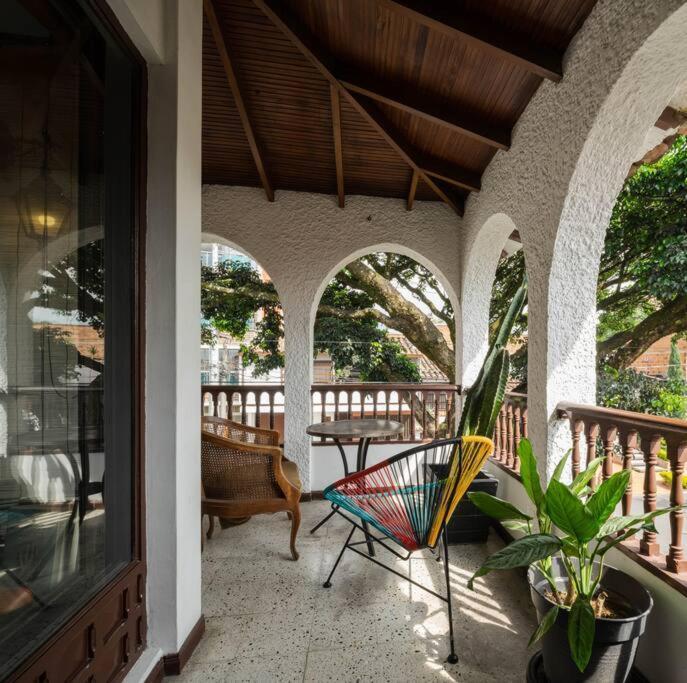 Colonial In Laureles, Unique&special House *