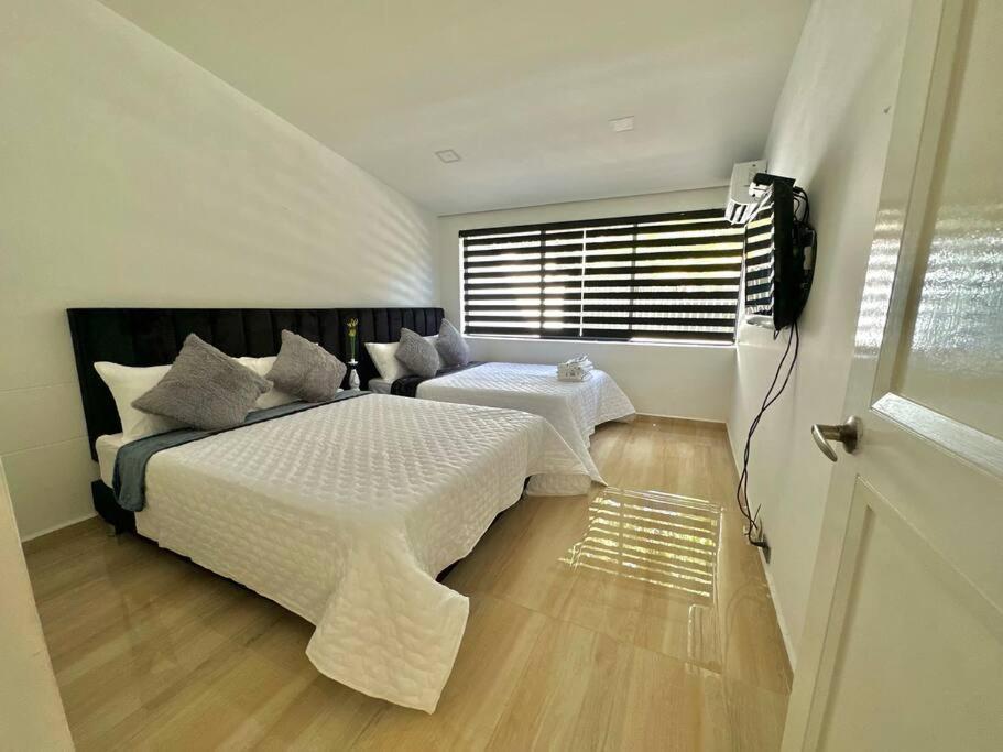 Mansion Moderna Poblado-piscina- * Medellín
