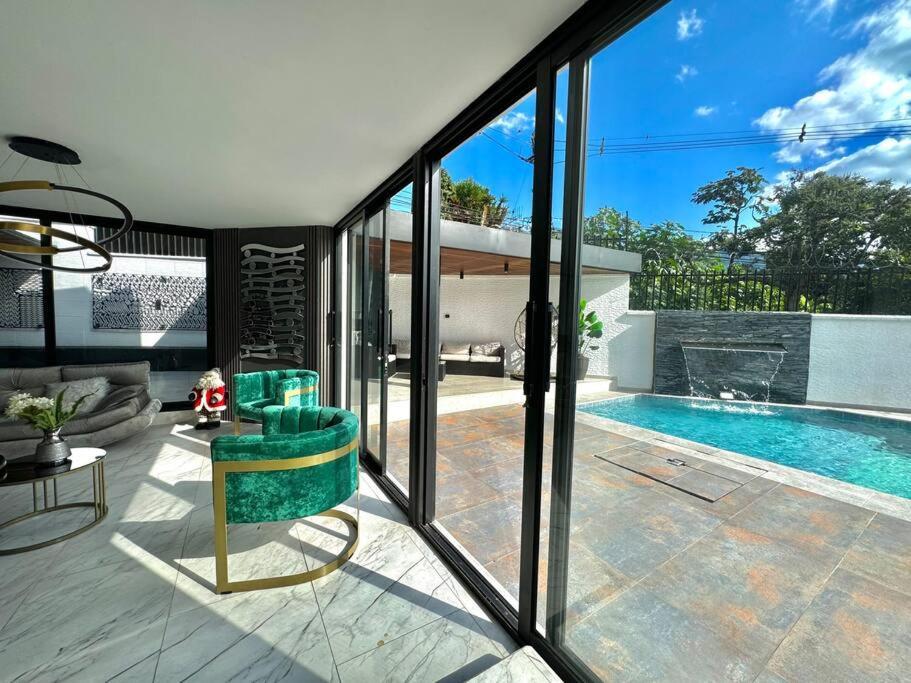 Mansion Moderna Poblado-piscina- Villa *