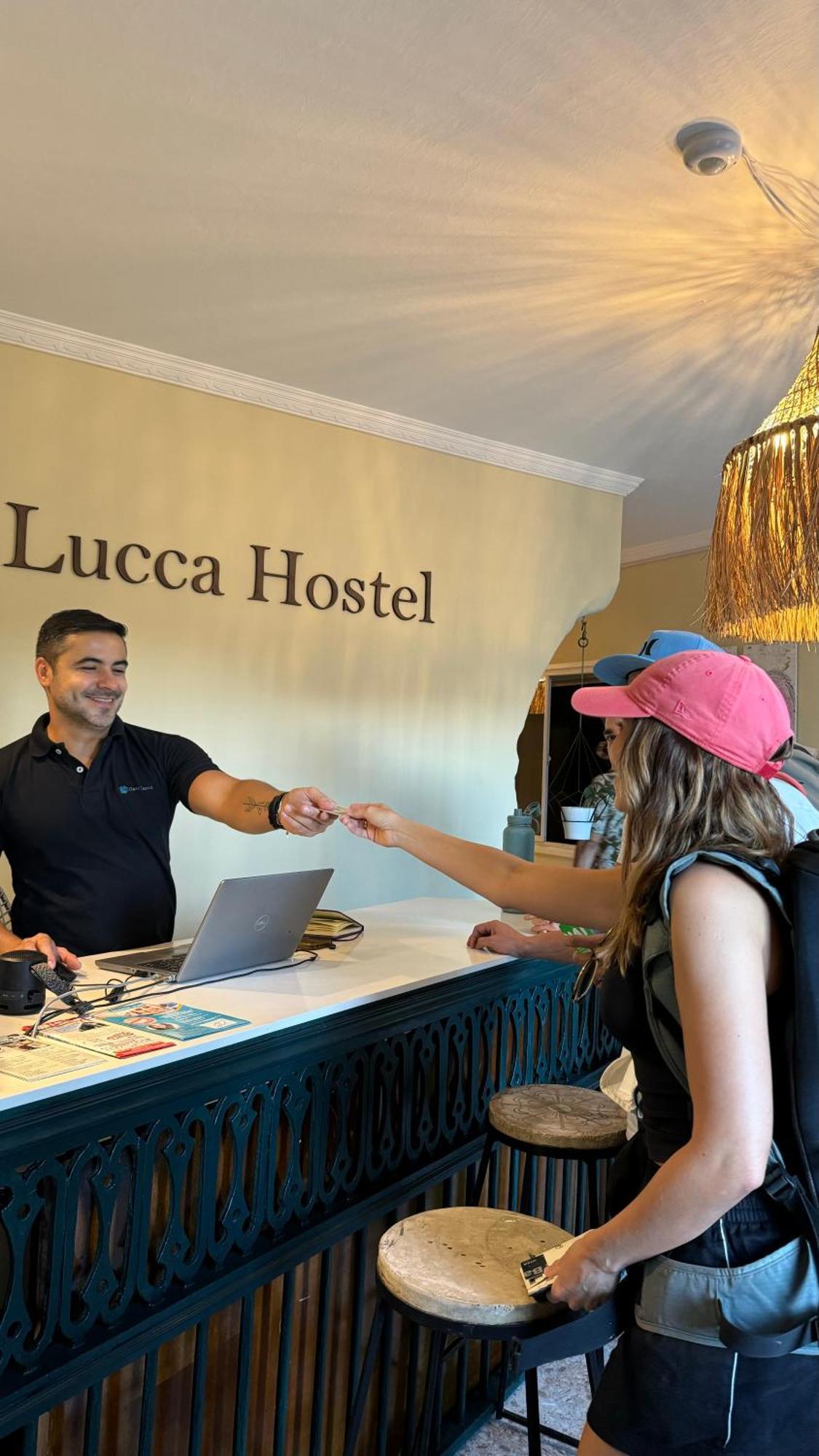 Pensión Lucca Medellín