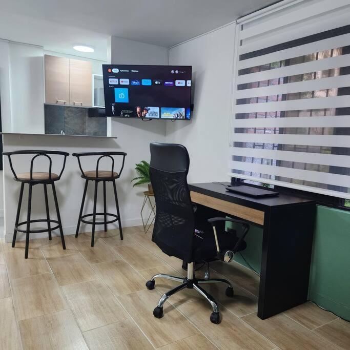 Loft With Bathtub In Laureles *