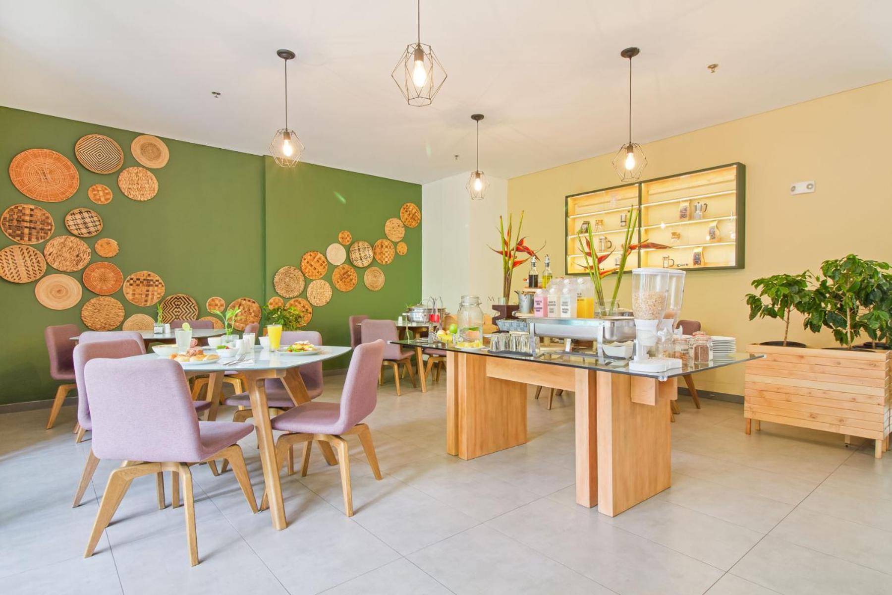 2 Bdr W2 Ac Poblado, * Medellín