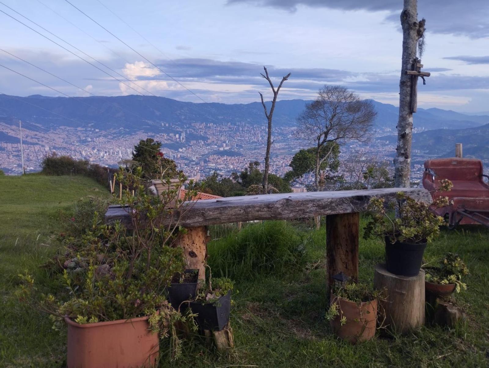 Chalet De Ensueno, Vistas Increibles, Confort Unico Medellín