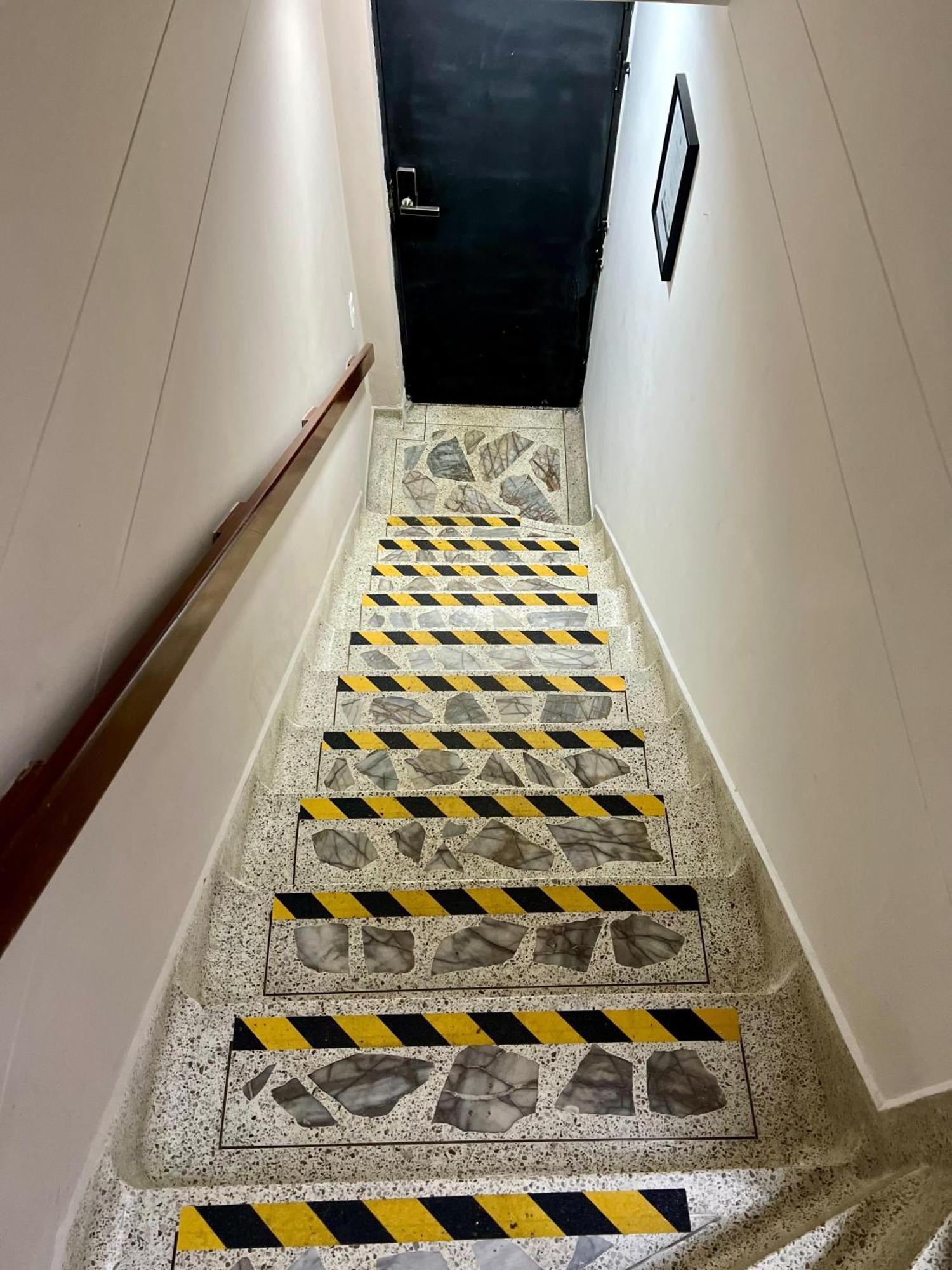 Apartamento En Cerca A Provenza - M203 By Roots