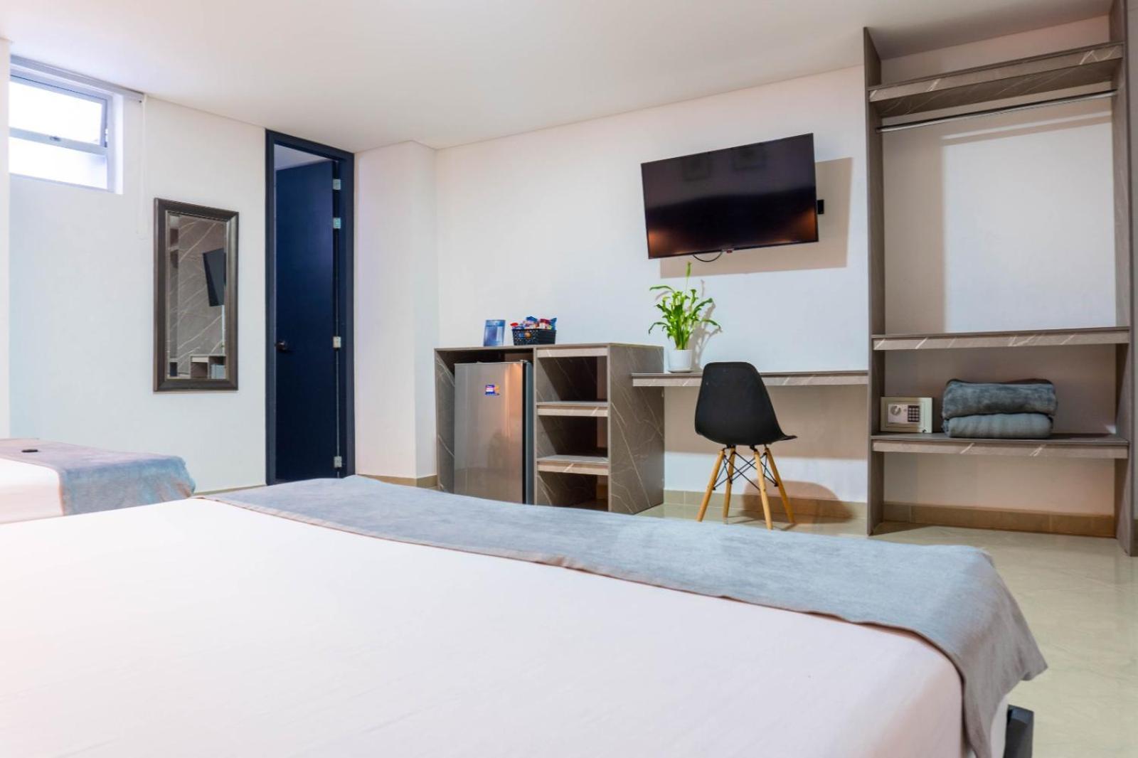 Hotel California Center Medellín